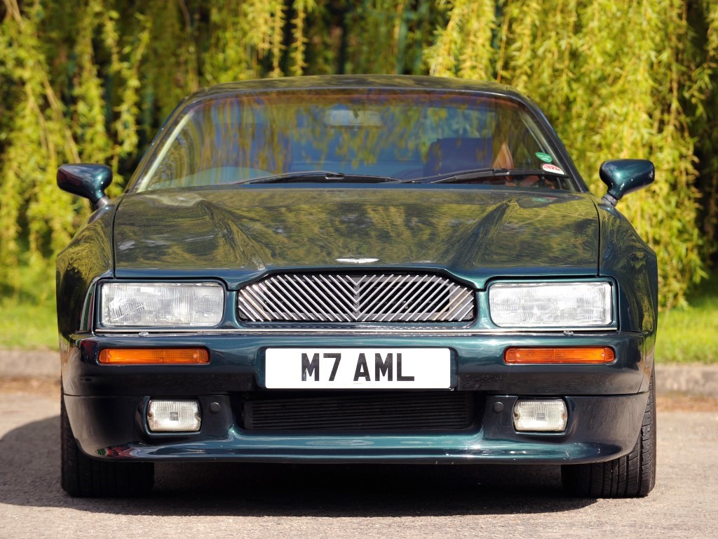 Aston Martin Virage Limited Edition (Automatic)